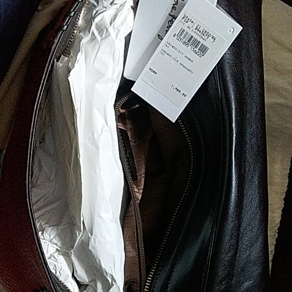 Purse - Picture 2 of 4